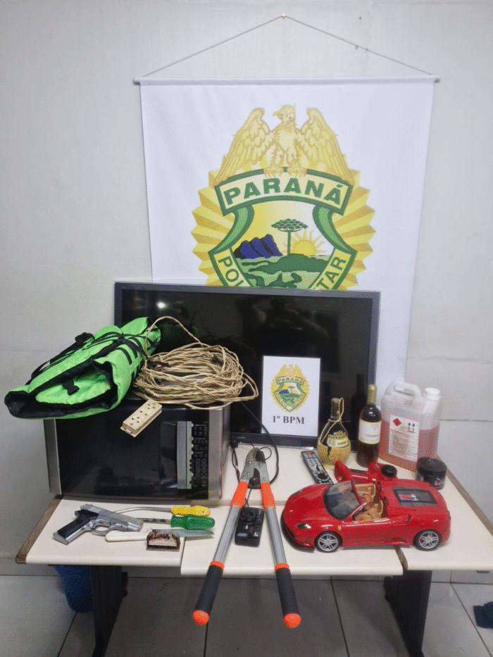 POLÍCIA MILITAR PRENDE SUSPEITOS DE FURTO EM ITAIACOCA