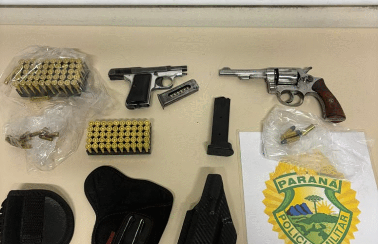 POLÍCIA MILITAR APREENDE ARMAS E MUNIÇÕES