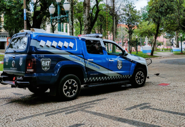 HOMEM É PRESO EM UVARANAS APÓS CUMPRIMENTO DE MANDADO POR AMEAÇA E LESÃO CORPORAL