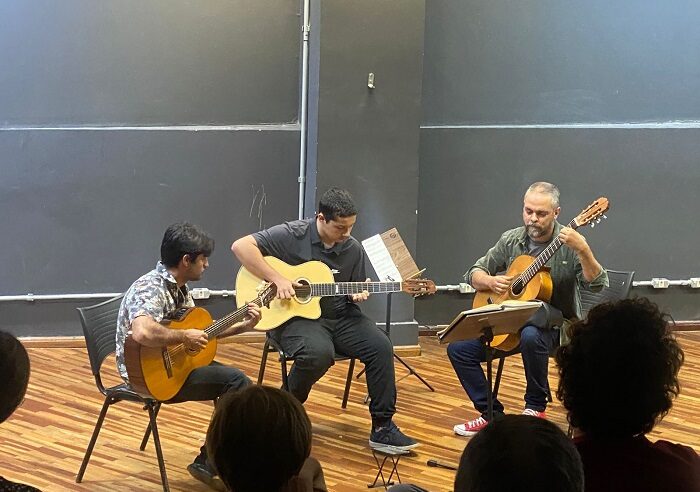 CONSERVATÓRIO MUNICIPAL APRESENTA RECITAIS DE CORDAS E PERCUSSÃO