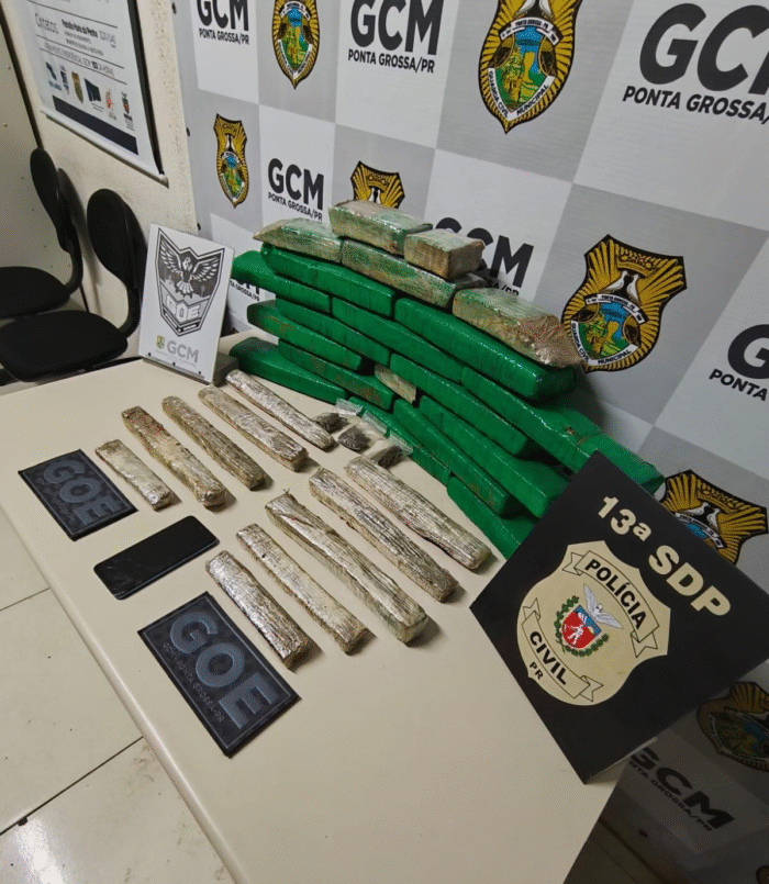GUARDA CIVIL MUNICIPAL E POLÍCIA CIVIL APREENDEM 20 KG DE MACONHA NO BAIRRO UVARANAS