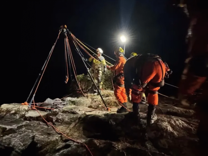 MENINA AUTISTA PARANAENSE CAI DE MIRANTE E MORRE APÓS HORAS DE BUSCAS