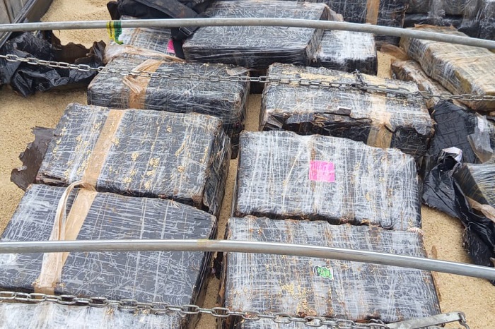 CAMINHÃO PARAGUAIO INTERCEPTADO COM 1 TONELADA DE MACONHA EM CARGA DE ARROZ