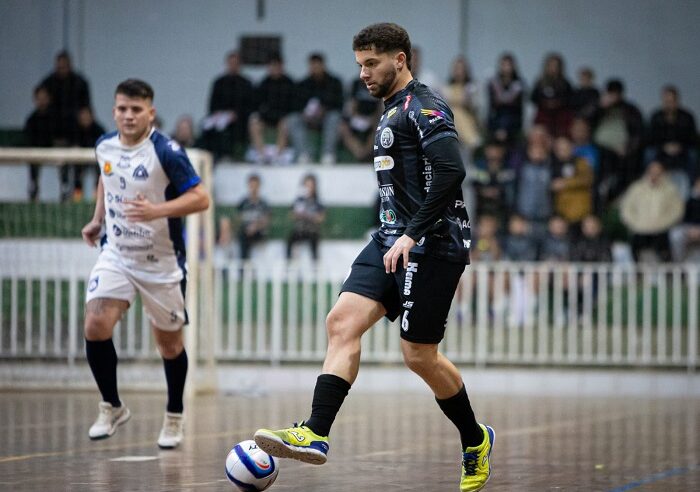 CONTORNO FUTSAL DISPUTA O “JOGO DA VIDA” EM MARINGÁ