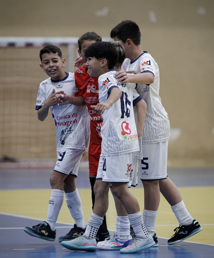 ACGF/GERENCIAL SEGUE INVICTA NO PARANAENSE SUB-11 DE FUTSAL