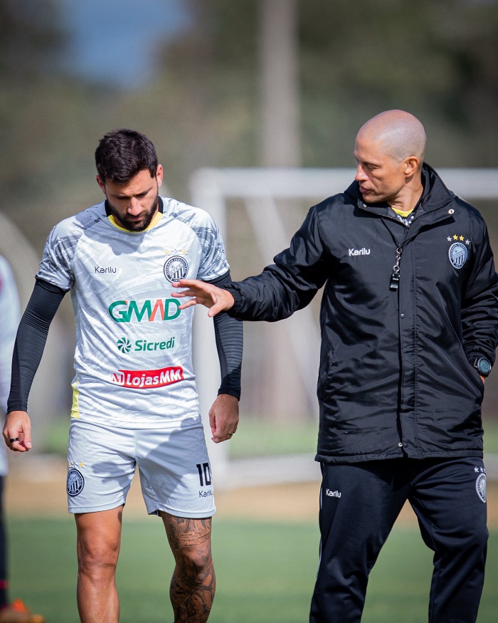 OPERÁRIO DEFENDE TABU DE 14 ANOS SEM DERROTA PARA O CORITIBA NO ‘GERMANO KRUGER’