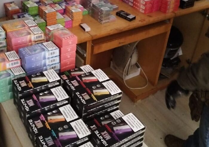 POLÍCIA PRENDE 3 PESSOAS COM CANETAS EMAGRECEDORAS E BOTOX FALSIFICADOS