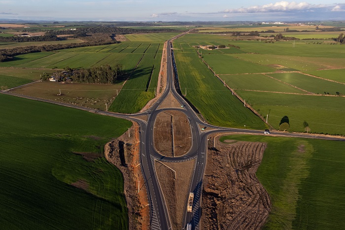CONTORNO NORTE DE CASTRO GARANTE AGILIDADE NO ESCOAMENTO DA PRODUÇÃO