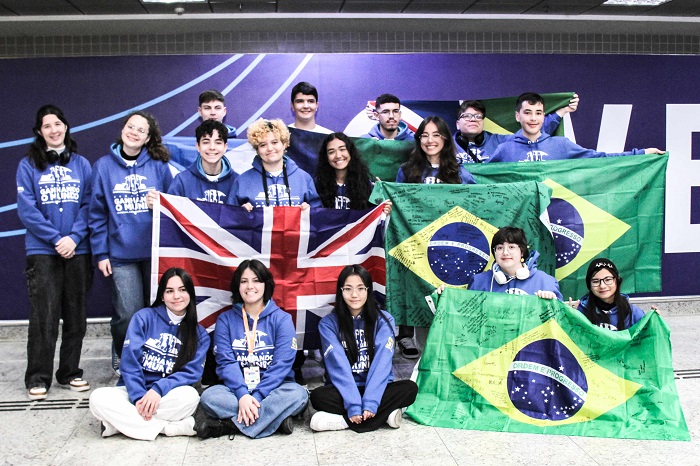 ‘GANHANDO O MUNDO’ ENVIA 16 ESTUDANTES PARANAENSES PARA A ESCÓCIA