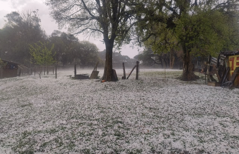 GRANIZO ATINGE TIBAGI, PONTA GROSSA, CARAMBEÍ E CASTRO