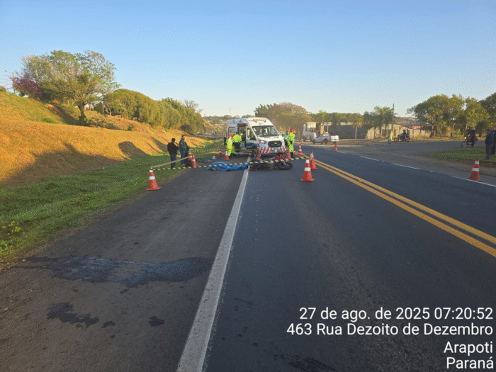 TRAGÉDIA NA PR-092: ACIDENTE ENTRE MOTO E BICICLETA DEIXA DOIS MORTOS