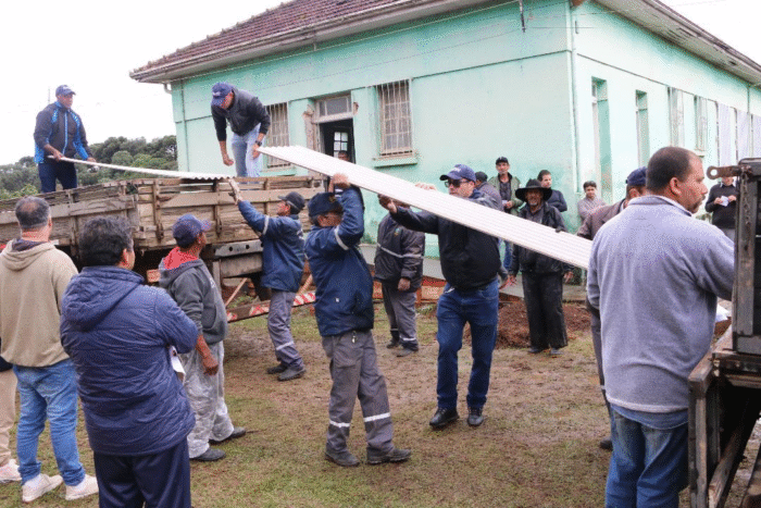 TRABALHOS DE RECUPERAÇÃO CONTINUAM HOJE EM CASTRO APÓS TEMPORAL DE GRANIZO