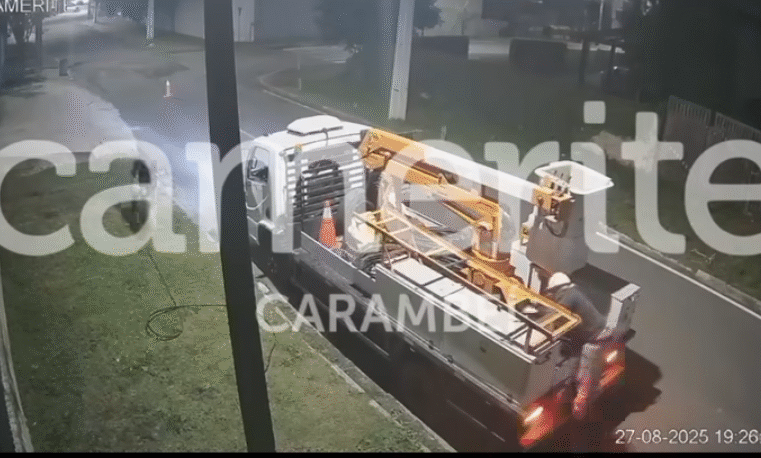 CARAMBEÍ FICA SEM INTERNET APÓS FURTO DE CABOS