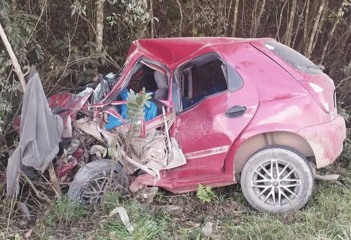 TRAGÉDIA NA BR-153 – MÃE E FILHO MORREM EM COLISÃO FRONTAL