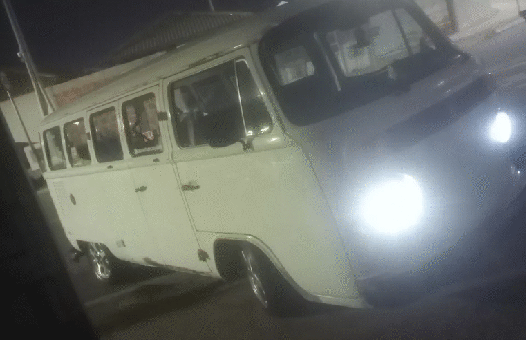 MOTORISTA É PRESO COM REVÓLVER APÓS TENTAR FUGIR DA POLÍCIA