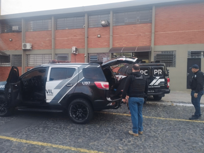 POLÍCIA CIVIL CUMPRE MANDADO DE PRISÃO CONTRA AUTOR DE TENTATIVA DE HOMICÍDIO QUE ATINGIU MULHER E CRIANÇA NO BAIRRO CARÁ CARÁ