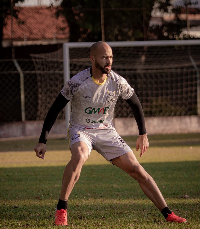 OPERÁRIO ENFRENTA O CRICIÚMA COM MUDANÇAS EM RELAÇÃO AO JOGO DO 1º TURNO