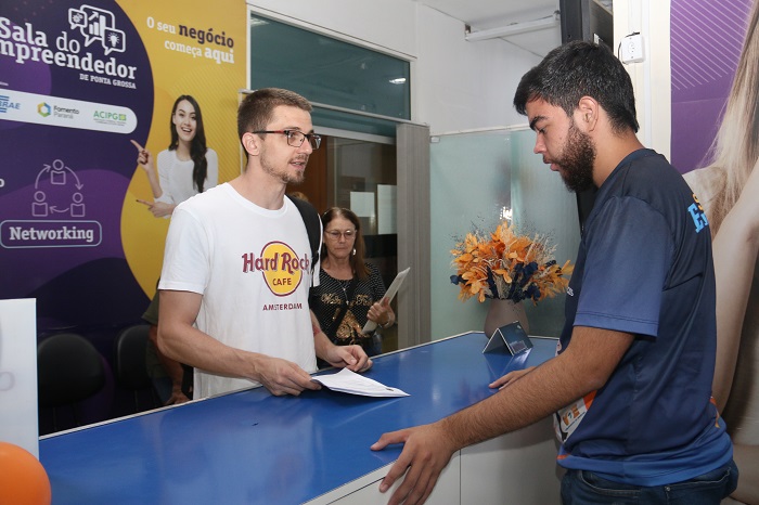 PREFEITURA VIABILIZA R$ 1,4 MILHÃO EM CRÉDITOS PARA PEQUENOS EMPREENDEDORES