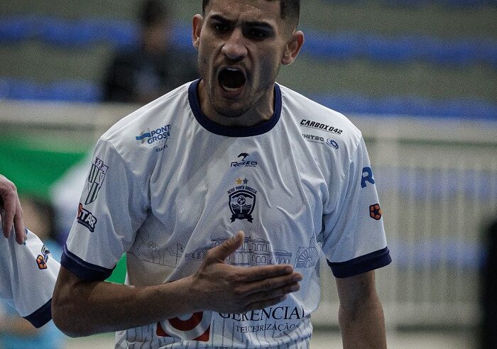 ACGF/GERENCIAL RECEBE CAPANEMA EM JOGO QUE VALE VAGA NOS PLAY-OFFS