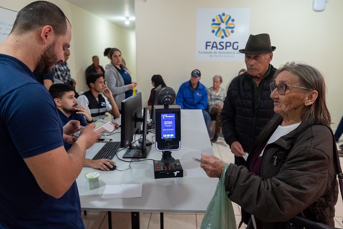 6 MIL DOS 16 MIL IDOSOS CADASTRADOS JÁ MIGRARAM PARA O CARTÃO CONECTA PG