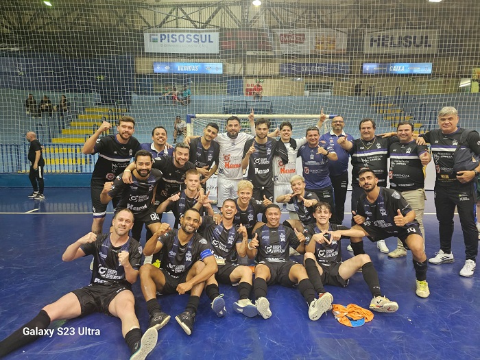 ACGF/GERENCIAL VENCE O FOZ FUTSAL E ASSUME A VICE-LIDERANÇA DO GRUPO ‘I’