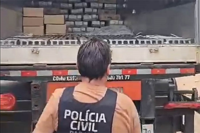 AVALIADA EM R$ 700 MIL CARGA ROUBADA EM EM PONTA GROSSA É RECUPERADA PELA PCPR