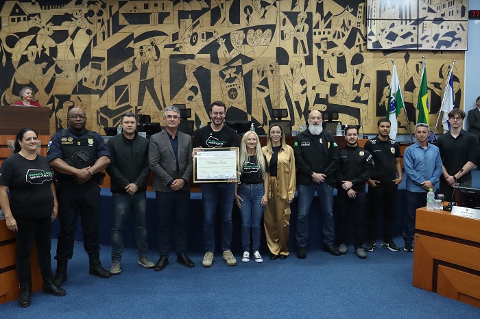 DEPUTADO MATHEUS LAIOLA RECEBE TÍTULO DE CIDADÃO HONORÁRIO DE PONTA GROSSA