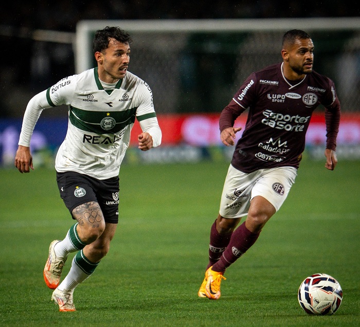 CORITIBA APLICA GOLEADA NA FERROVIÁRIA E REASSUME A LIDERANÇA DA SÉRIE ‘B’