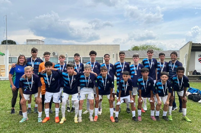 COLÉGIO DYNÂMICO VENCE SÃO MATEUS E VAI ÀS FINAIS DOS 71º JEPS BOM DE BOLA