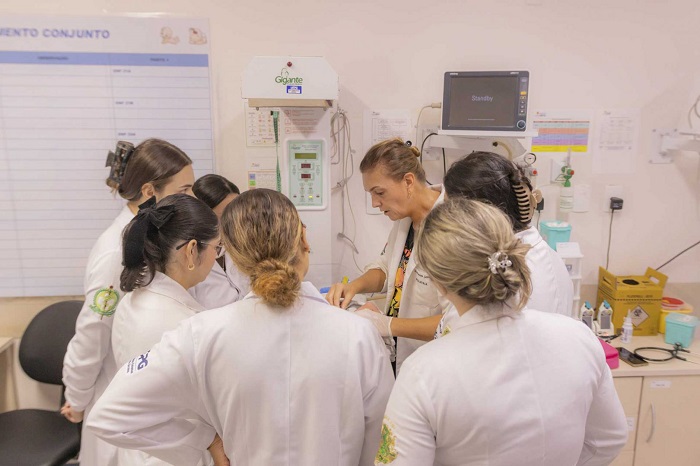 UEPG INICIA PROCESSO DE SELEÇÃO PARA CONTRATAR 19 PROFESSORES DE MEDICINA