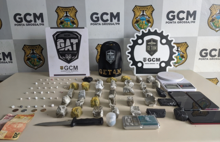 AÇÃO DA GUARDA MUNICIPAL RESULTA NA APREENSÃO DE CERCA DE 1 KG DE DROGAS