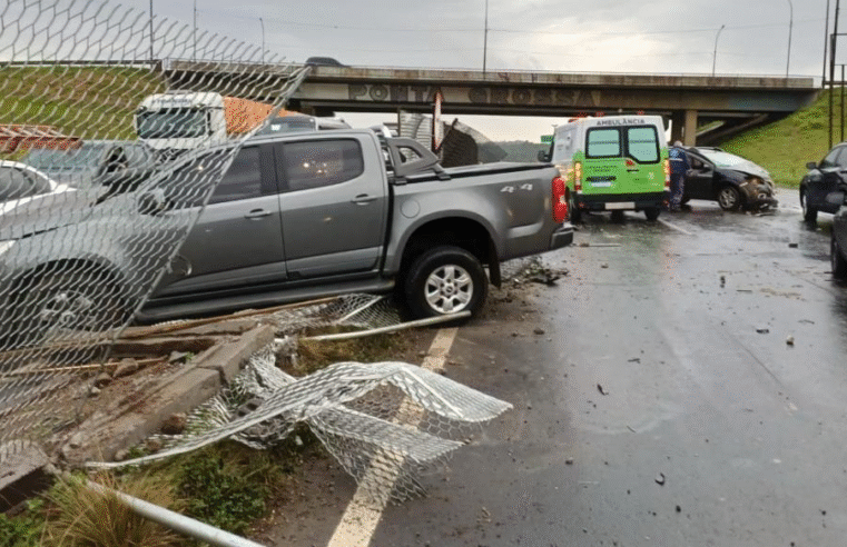 COLISÃO FRONTAL NA BR-376 NA MANHÃ DE HOJE