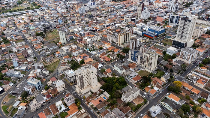 PONTA GROSSA AMPLIA ATIVIDADES DE BAIXO RISCO DISPENSADAS DE ALVARÁS