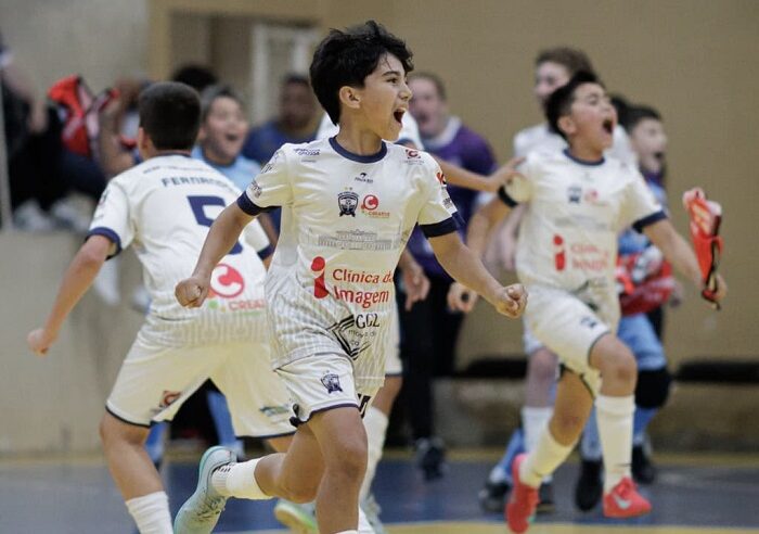 ACGF/CREATIVE/GERENCIAL E ACADEMIA DE LONDRINA DECIDEM O PARANAENSE SUB-11