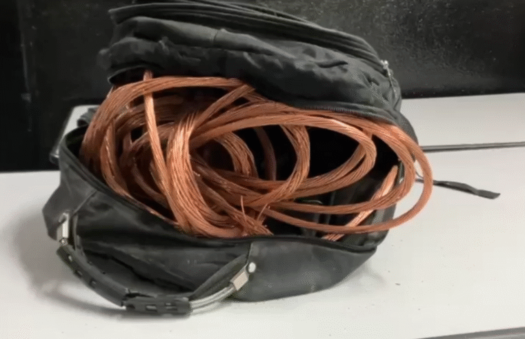 HOMEM É PRESO APÓS INVADIR RESIDÊNCIA E ROUBAR CELULAR EM CARAMBEÍ