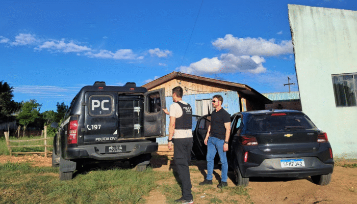 HOMEM É PRESO POR PERSEGUIR E AMEAÇAR EX-COMPANHEIRA COM ARMA