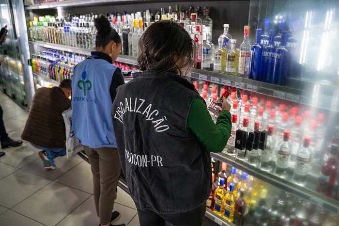 CURITIBA TEM MAIS 3 CASOS SUSPEITOS DE INTOXICAÇÃO POR METANOL