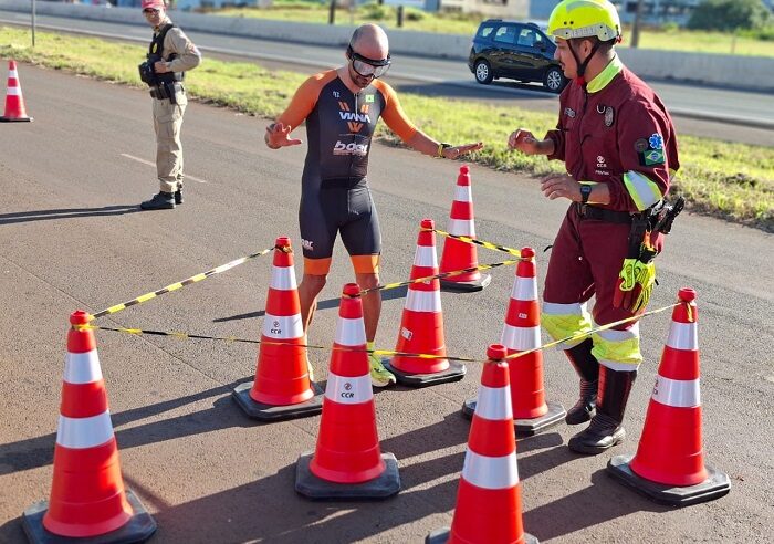 PRVIAS LEVA ÓCULOS QUE SIMULA ALCOOLEMIA AO CONGRESSO DE MUNICÍPIOS DO PARANÁ