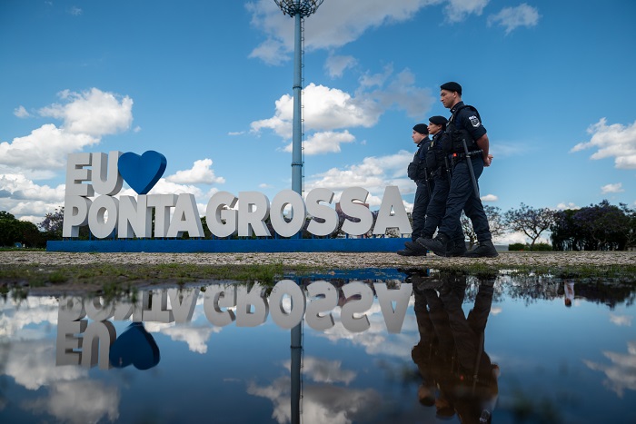 PONTA GROSSA REFORÇA A SEGURANÇA COM MAIS 100 GUARDAS MUNICIPAIS NAS RUAS