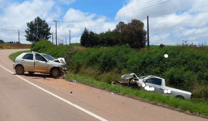 JOVEM DE 20 ANOS MORRE EM COLISÃO FRONTAL NA PR-340 EM CASTRO
