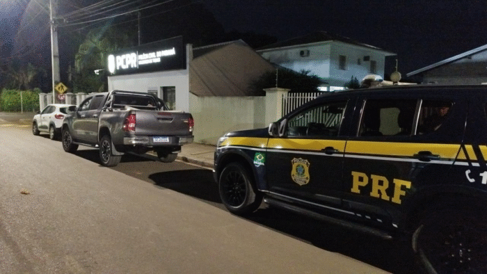 PRF RECUPERA CAMINHONETE FURTADA EM SANTA CATARINA