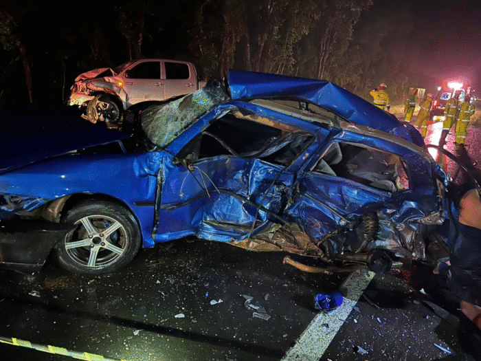 COLISÃO FRONTAL NA BR-373 EM GUAMIRANGA DEIXA QUATRO MORTOS